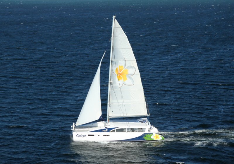 1 - catamaran