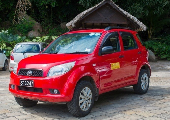 Praslin Car Hire