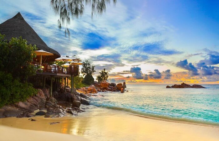 Seychelles Acclivities