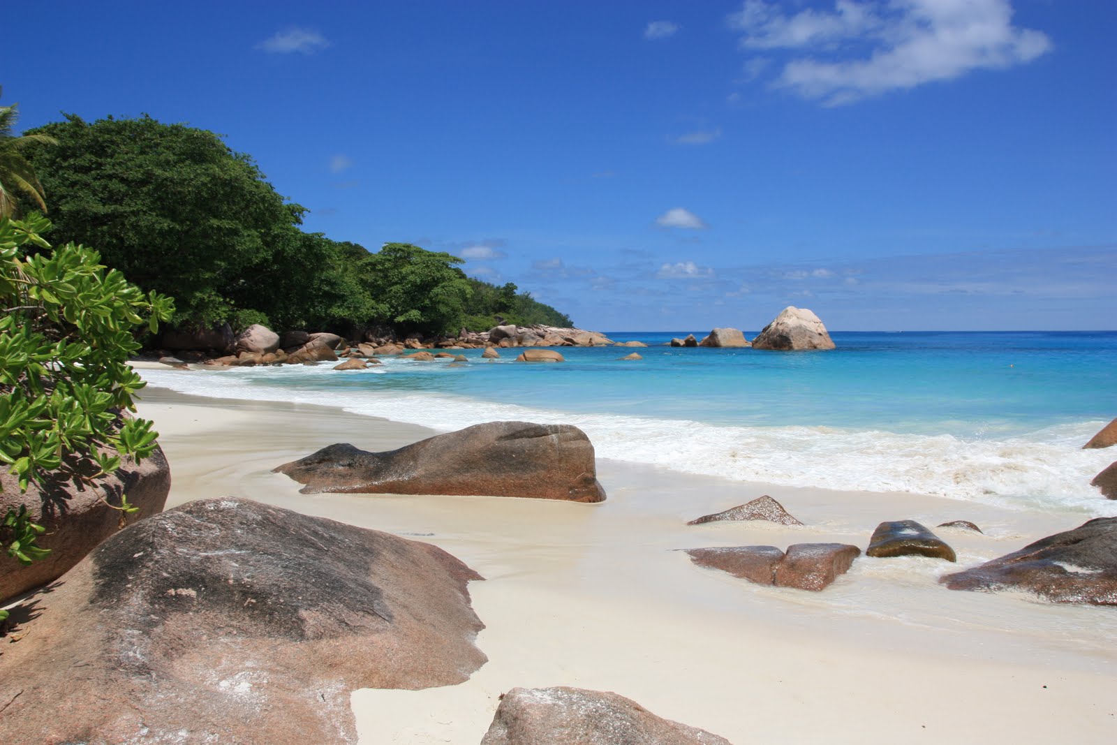 La Digue to Praslin's Best Beaches